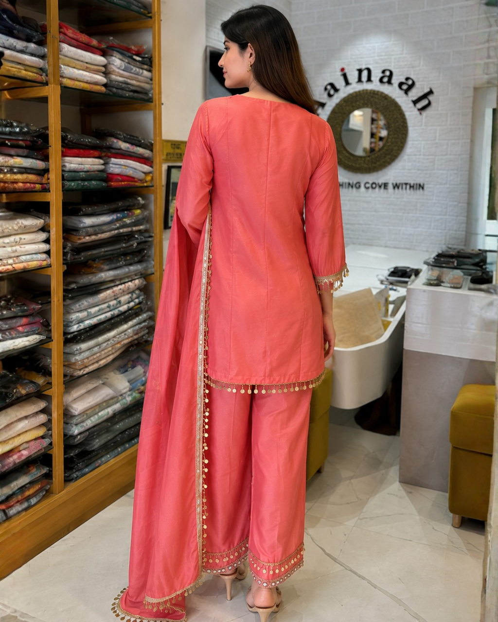 Gajri Semi Patiala Mirror Suit