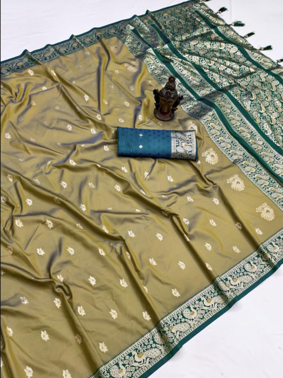 Banasrsi Sarees Kanchivarum